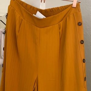 Skies are blue wide leg pants, med, mustard color